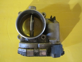 1111410325   99-03 Mercedes W202 W170 C230 SLK230 Throttle Body  A1111410325